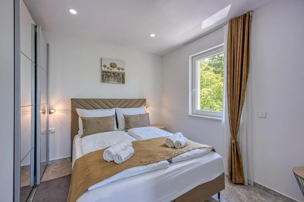 Villa In Nova Vas  Nova Vas (Porec)